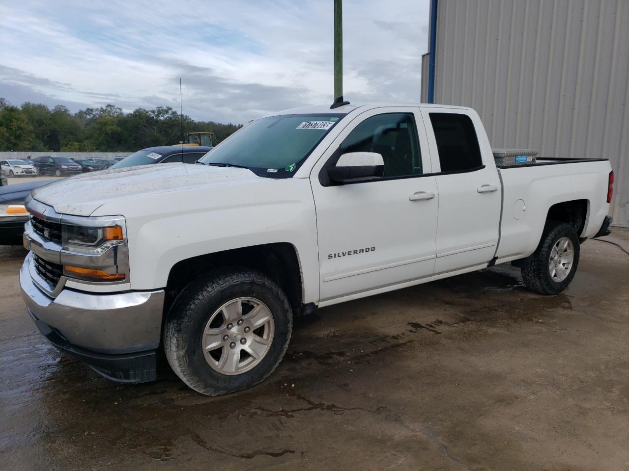 Obraz 2017 CHEVROLET SILVERADO C1500 LT 2017