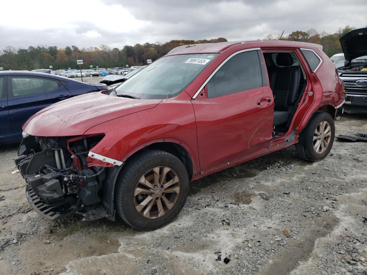 Image 1 of 2016 NISSAN ROGUE S 2016 with VIN KNMAT2MTXGP693608