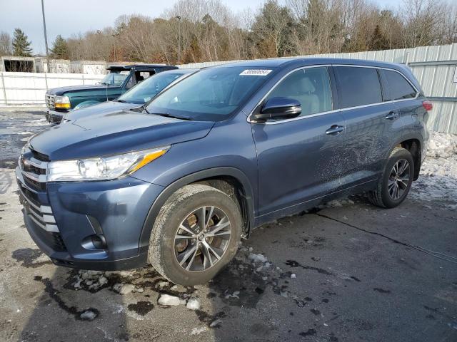 Obraz 2017 TOYOTA HIGHLANDER LE 2017
