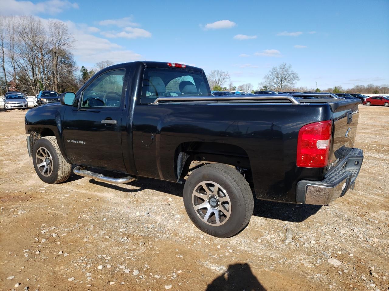 Изображение 2 2010 CHEVROLET SILVERADO C1500 2010 с VIN 1GCPCPEX1AZ208714