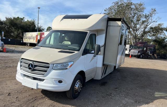 Image 2 of 2019 MERCEDES-BENZ SPRINTER 3500/4500 2019 with VIN WDAPF4CD7KN026848