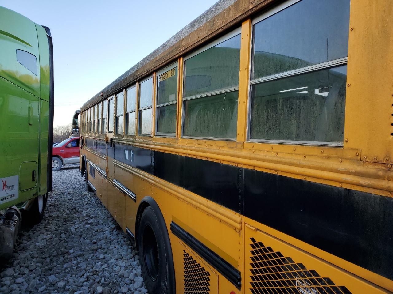 Image 3 of 2009 THOMAS SCHOOL BUS  2009 with VIN 1T7YU4A2991113468