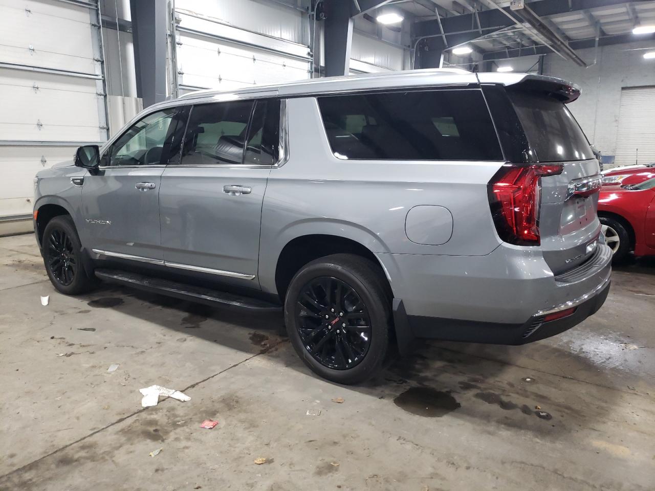 Image 2 of 2023 GMC YUKON XL K1500 SLT 2023 with VIN 1GKS2GKT7PR541740