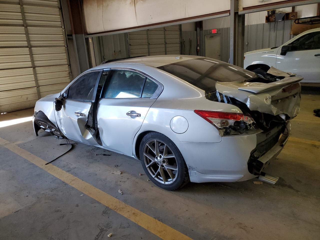 Изображение 2 2010 NISSAN MAXIMA S 2010 с VIN 1N4AA5AP6AC864213