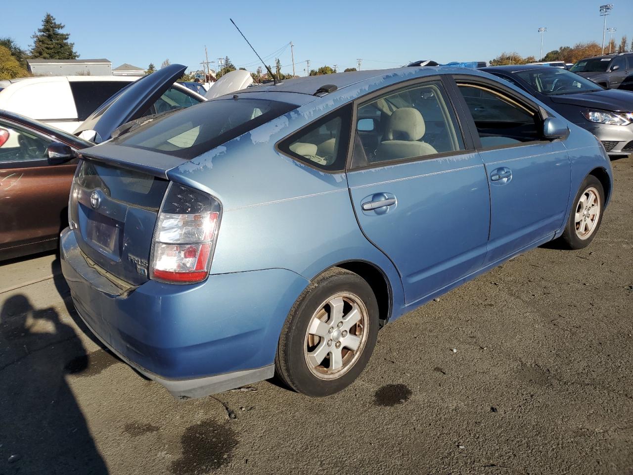 Изображение 3 2005 TOYOTA PRIUS  2005 с VIN JTDKB20U053032504