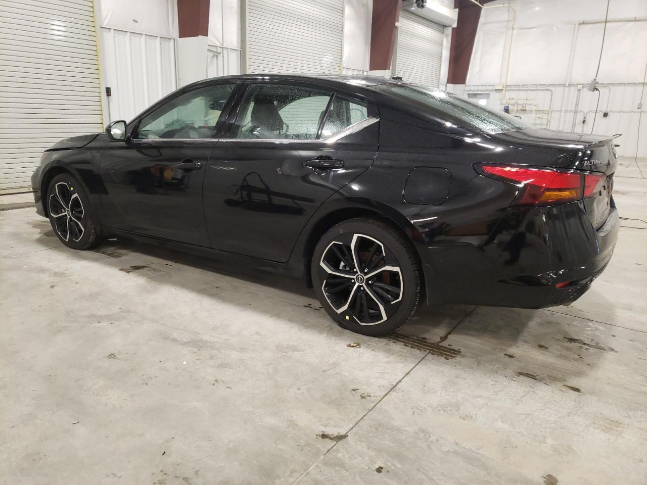 Изображение 2 2024 NISSAN ALTIMA SR 2024 с VIN 1N4BL4CW1RN328072