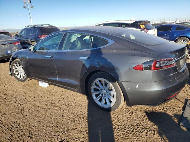 Obraz 2 z 2017 TESLA MODEL S  2017 z VIN 5YJSA1E23HF215990