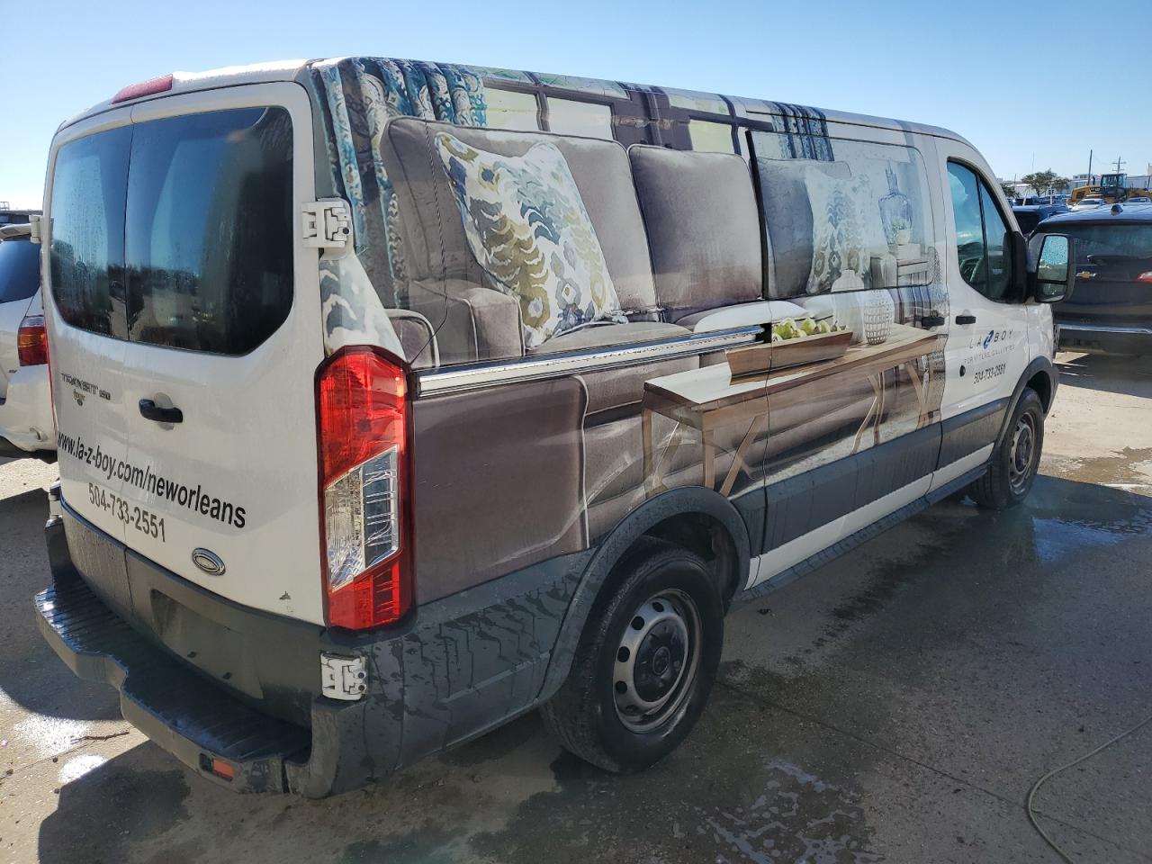 Image 3 of 2015 FORD TRANSIT T-150 2015 with VIN 1FTNE1YM0FKA04311