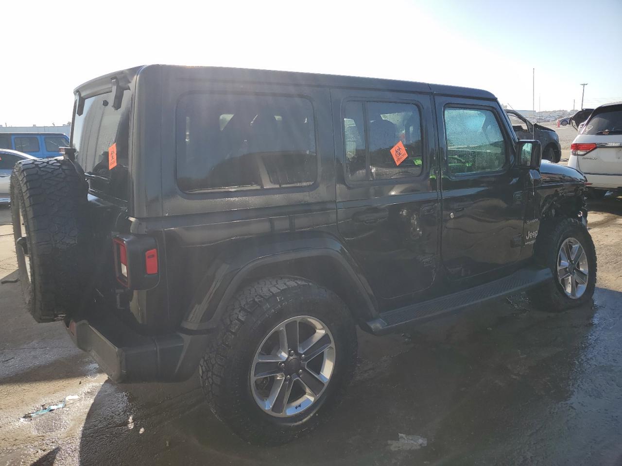 Изображение 3 2019 JEEP WRANGLER UNLIMITED SAHARA 2019 с VIN 1C4HJXEN1KW592411