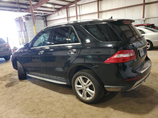 Obraz 2 z 2015 MERCEDES-BENZ ML 250 BLUETEC 2015 z VIN 4JGDA0EB4FA546811
