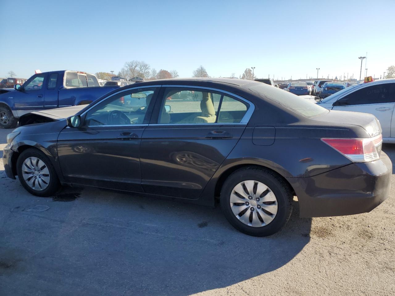 Изображение 2 2012 HONDA ACCORD LX 2012 с VIN 1HGCP2F37CA016217