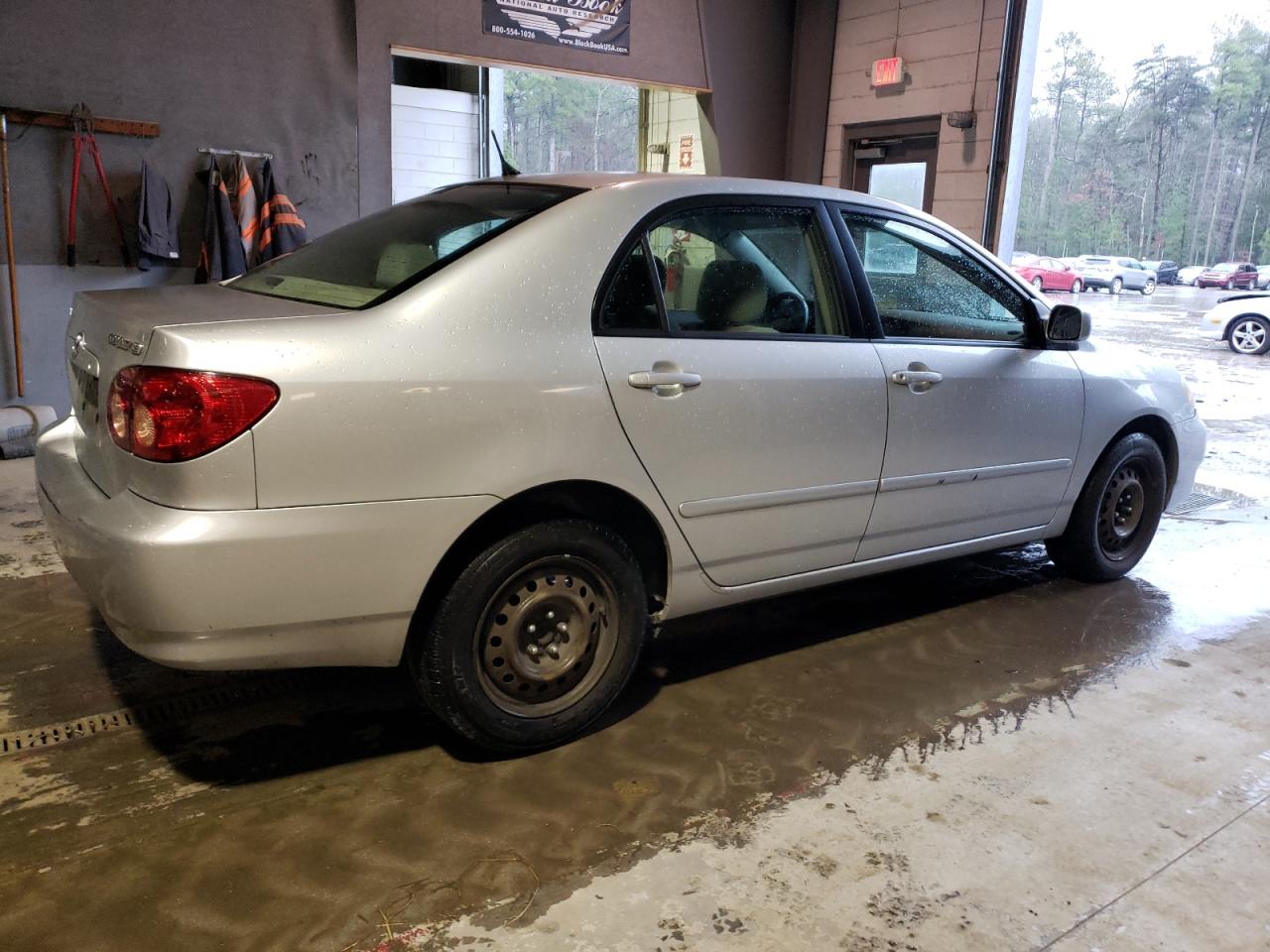 Image 3 of 2007 TOYOTA COROLLA CE 2007 with VIN JTDBR32E270113466