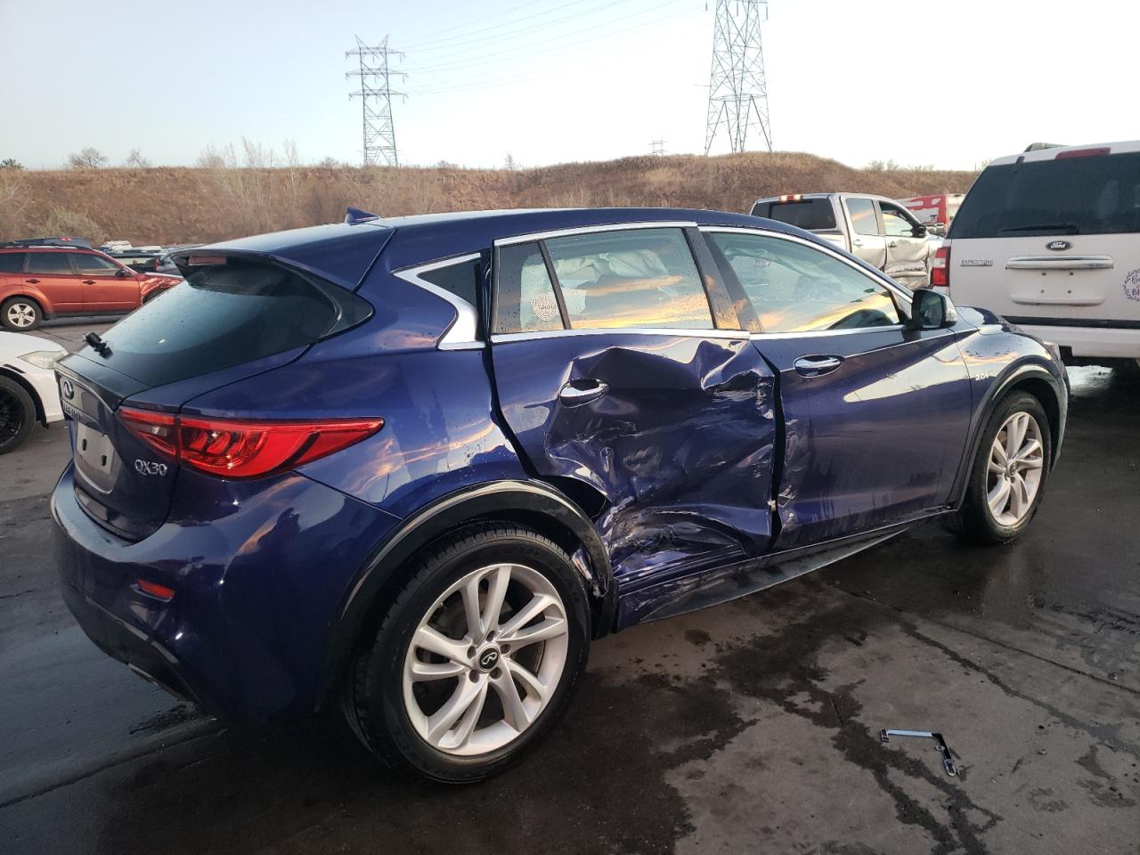 Image 3 of 2018 INFINITI QX30 BASE 2018 with VIN SJKCH5CP5JA056133