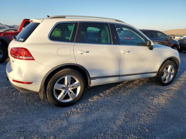 Image 3 of 2013 VOLKSWAGEN TOUAREG V6 TDI 2013 with VIN WVGEP9BP1DD002737