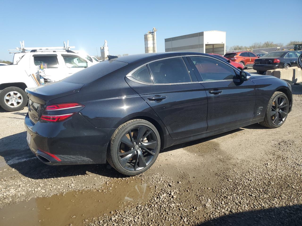Obraz 3 z 2022 GENESIS G70 BASE 2022 z VIN KMTG54TE9NU102316