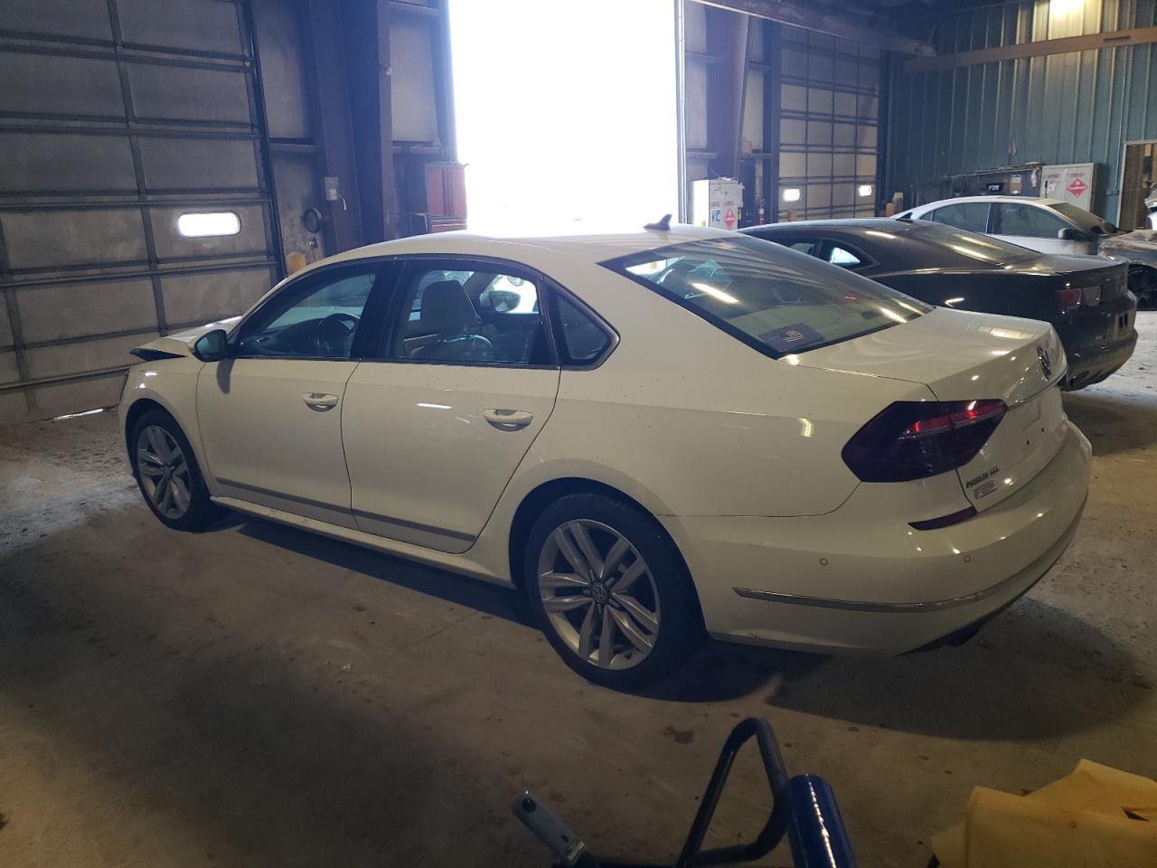 Image 2 of 2017 VOLKSWAGEN PASSAT SEL PREMIUM 2017 with VIN 1VWCT7A37HC059561
