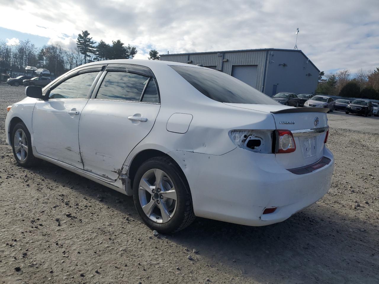 Изображение 2 2013 TOYOTA COROLLA BASE 2013 с VIN 2T1BU4EE8DC998595