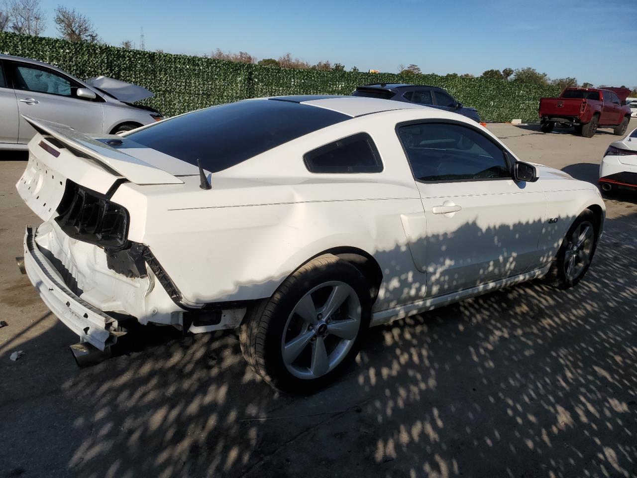 Image 3 of 2013 FORD MUSTANG GT 2013 with VIN 1ZVBP8CF2D5274051