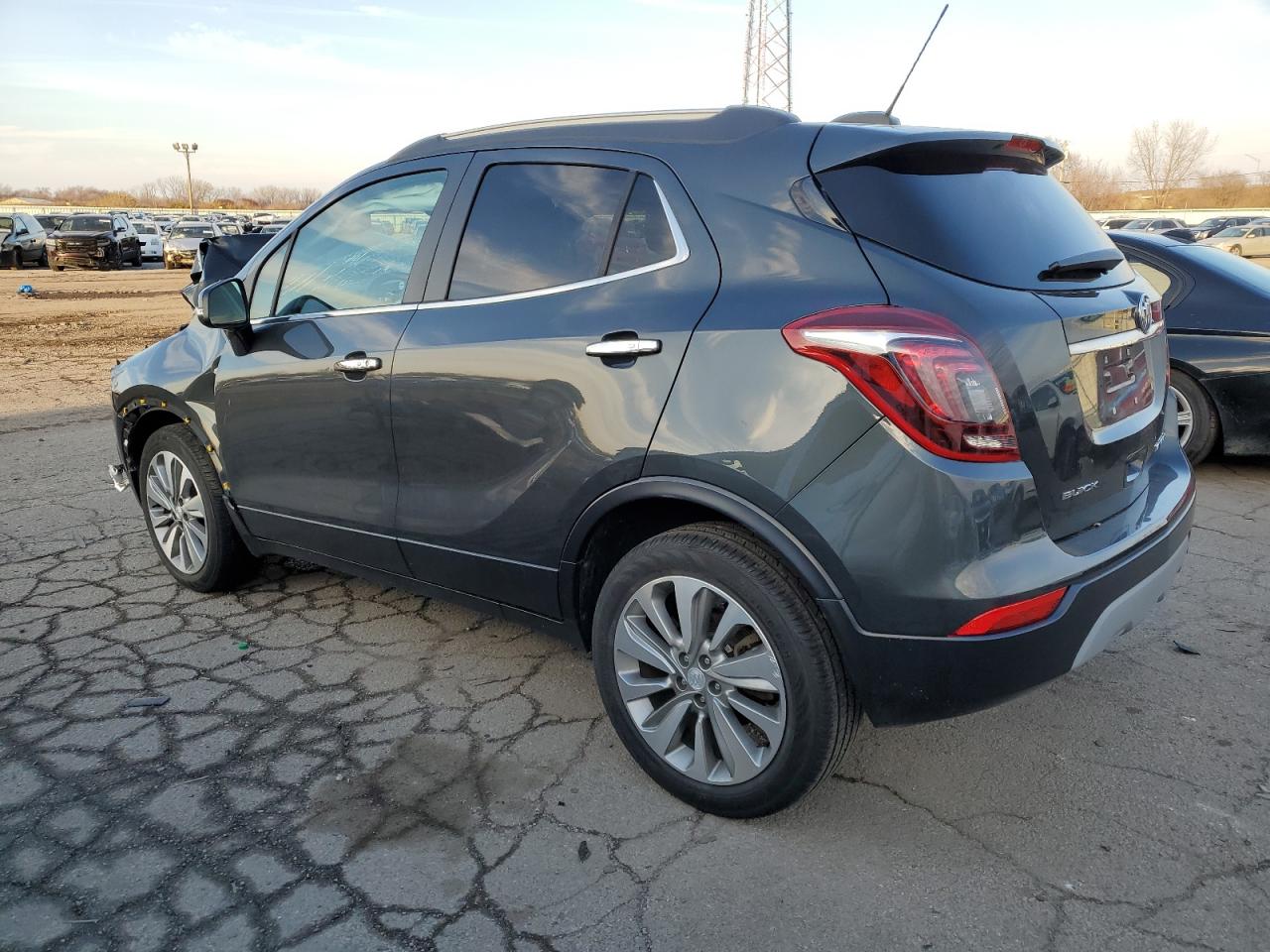 Изображение 2 2018 BUICK ENCORE PREFERRED 2018 с VIN KL4CJASB5JB523853