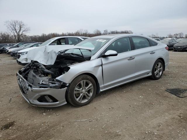 Image 1 of 2019 HYUNDAI SONATA LIMITED 2019 with VIN 5NPE34AF2KH821274