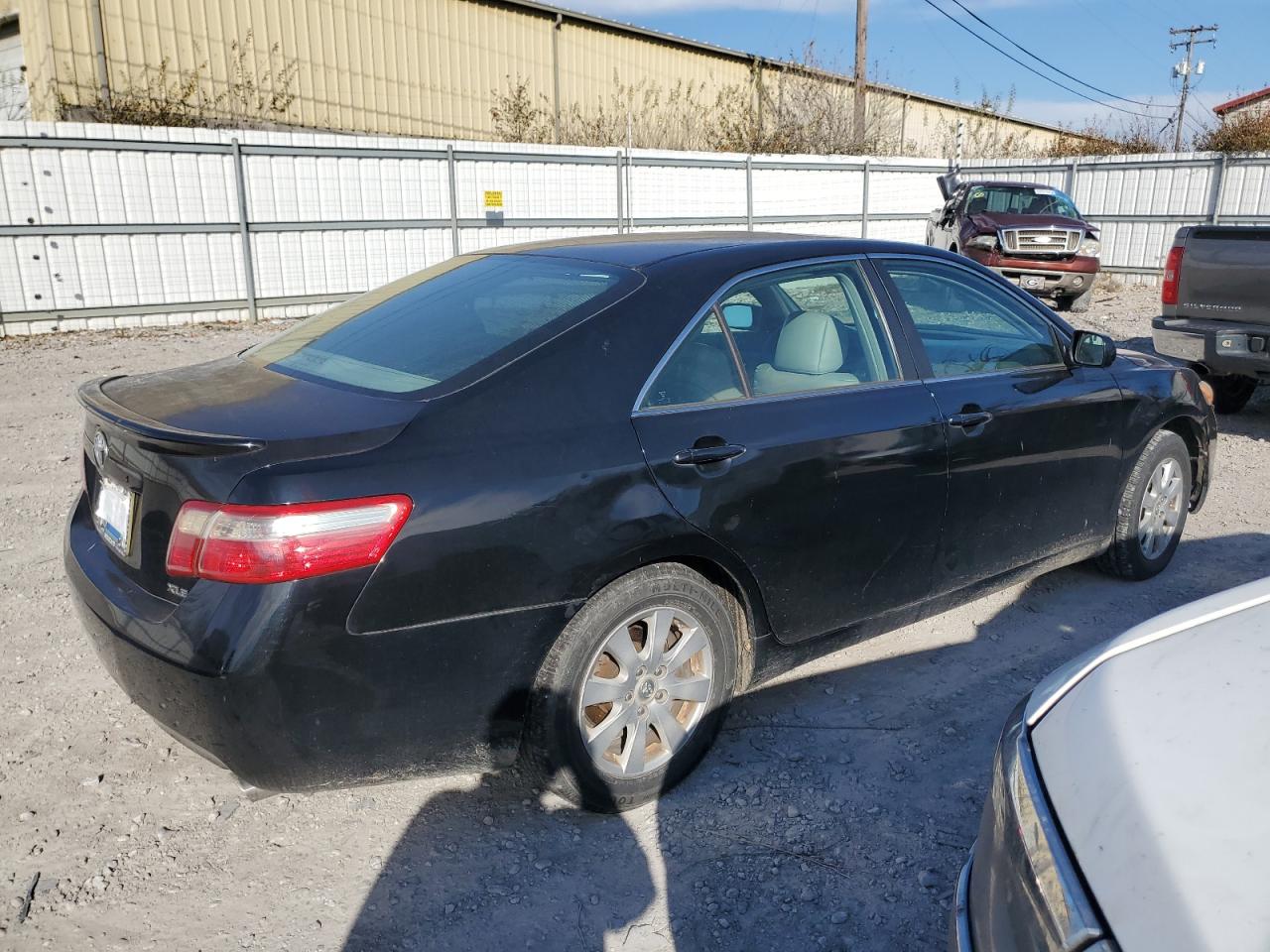 Image 3 of 2007 TOYOTA CAMRY LE 2007 with VIN 4T1BK46K77U019310