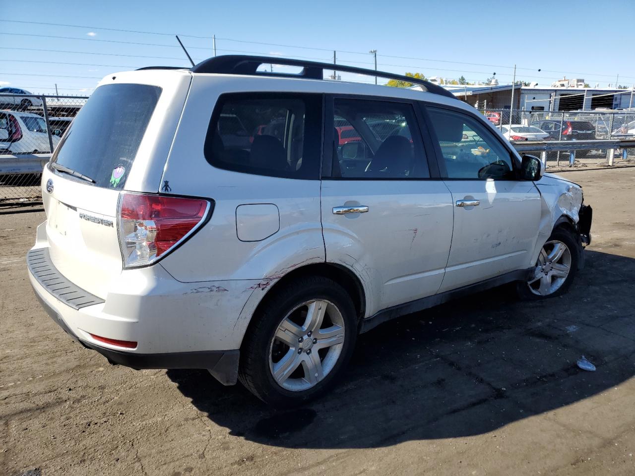 Image 3 of 2009 SUBARU FORESTER 2.5X PREMIUM 2009 with VIN JF2SH63629H720758