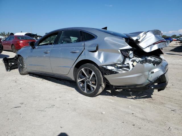Image 2 of 2021 HYUNDAI SONATA SEL PLUS 2021 with VIN 5NPEJ4J20MH131917