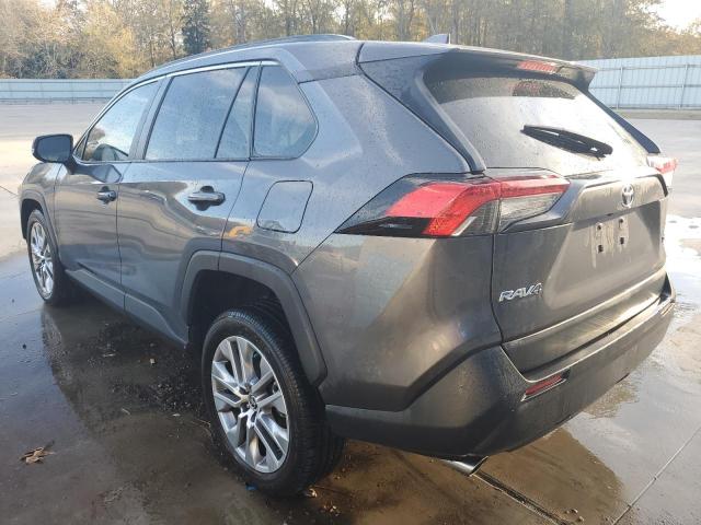 Изображение 2 2022 TOYOTA RAV4 XLE PREMIUM 2022 с VIN 2T3C1RFV5NC192554