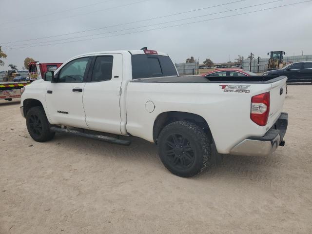 Изображение 2 2020 TOYOTA TUNDRA DOUBLE CAB SR/SR5 2020 с VIN 5TFUY5F15LX901397
