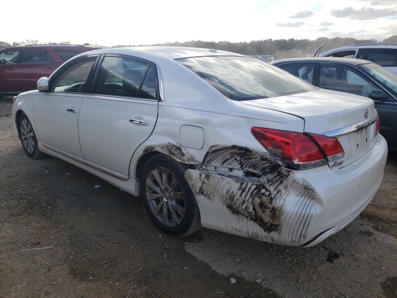 Изображение 2 2012 TOYOTA AVALON BASE 2012 с VIN 4T1BK3DB3CU463288