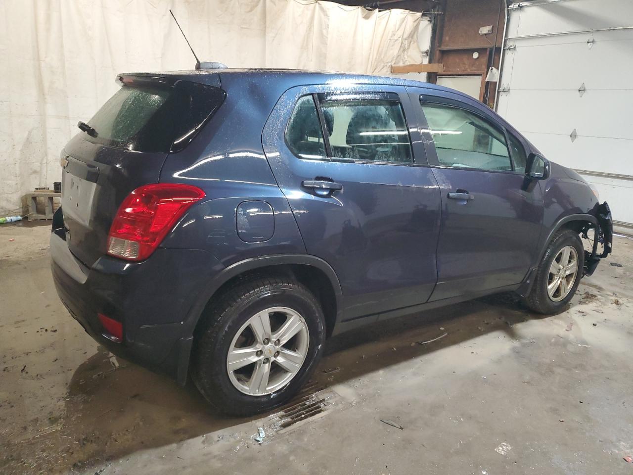 Изображение 3 2019 CHEVROLET TRAX LS 2019 с VIN 3GNCJNSB7KL250631
