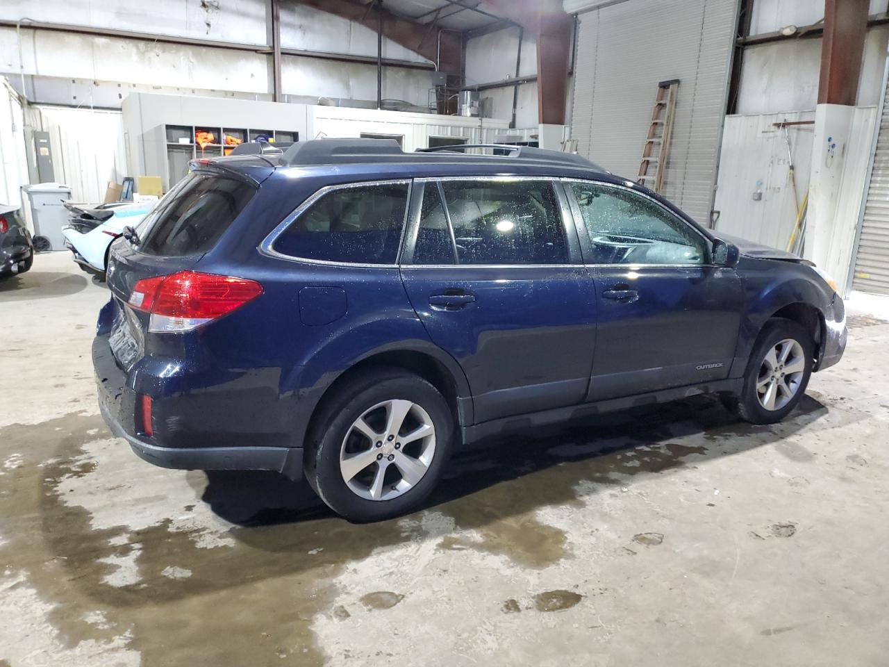 Image 3 of 2013 SUBARU OUTBACK 2.5I LIMITED 2013 with VIN 4S4BRBLC7D3285974