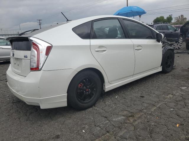Изображение 3 2015 TOYOTA PRIUS  2015 с VIN JTDKN3DU9F0445550