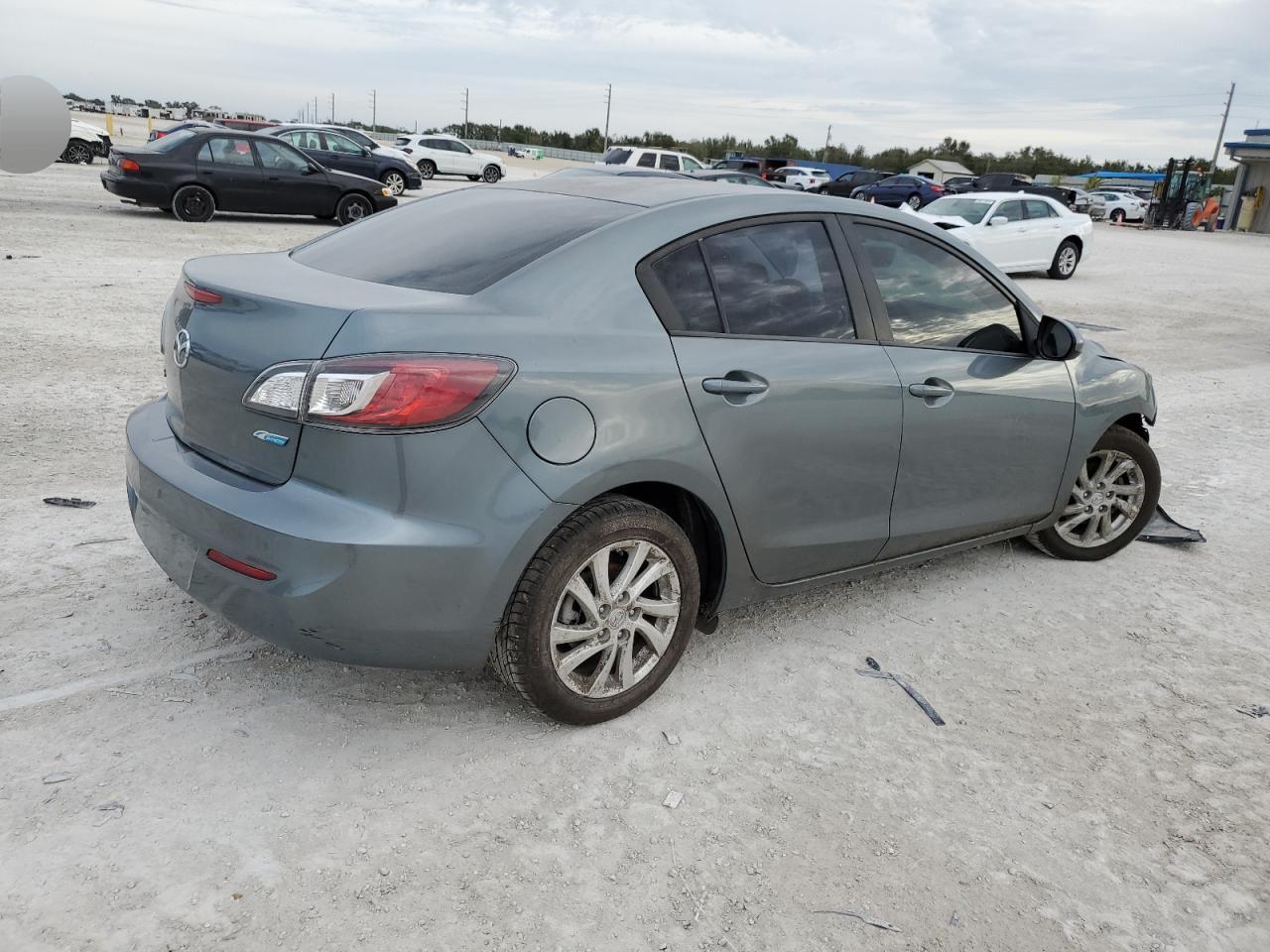 Obraz 3 z 2012 MAZDA 3 I 2012 z VIN JM1BL1V77C1551987