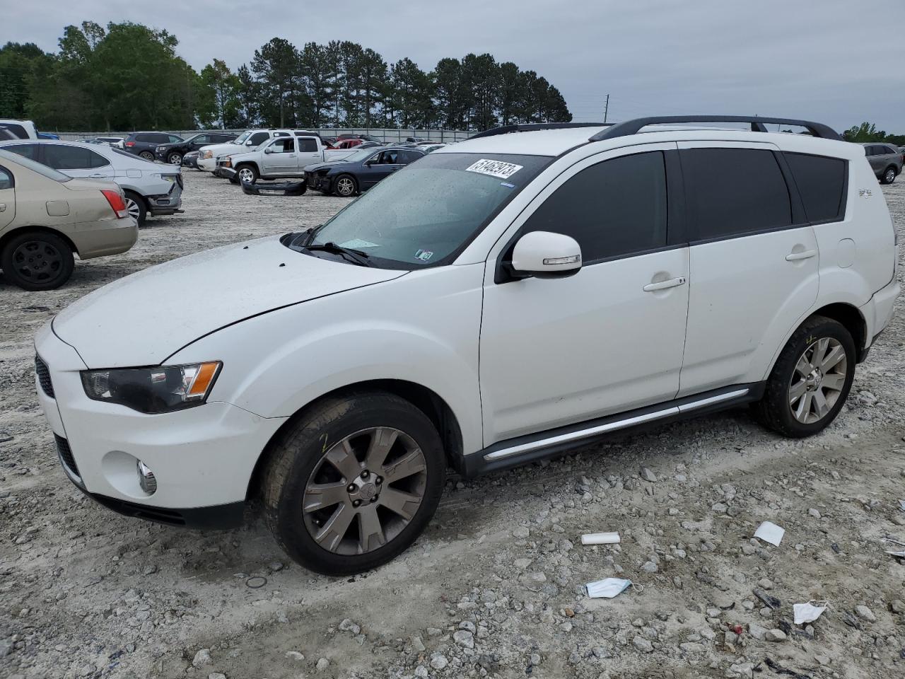 2013 MITSUBISHI OUTLANDER SE 2013 image