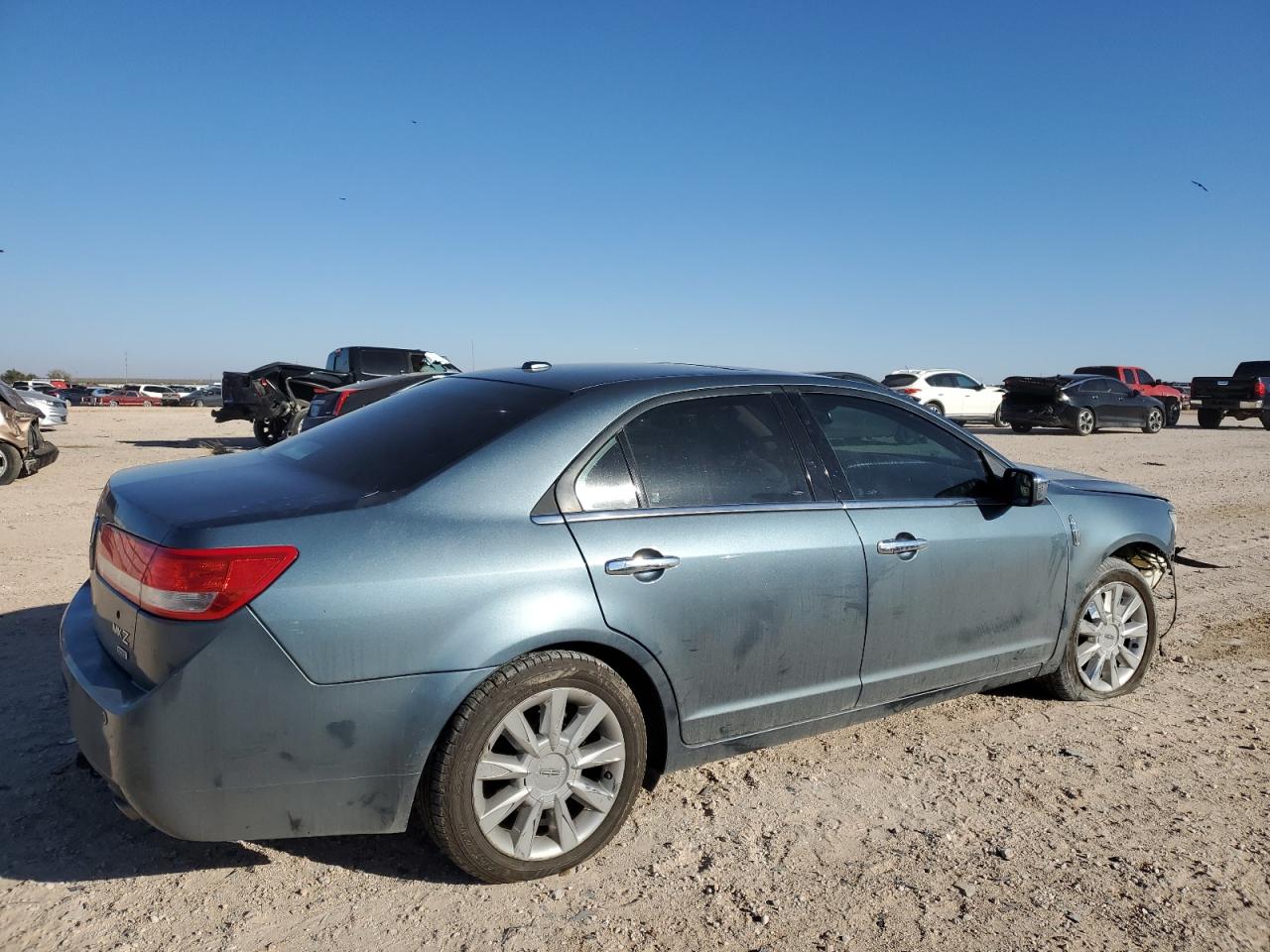 Image 3 of 2011 LINCOLN MKZ  2011 with VIN 3LNHL2JC1BR768941