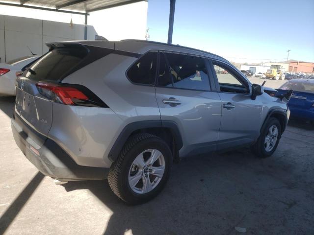 Image 3 of 2019 TOYOTA RAV4 XLE 2019 with VIN 2T3W1RFV7KC027095