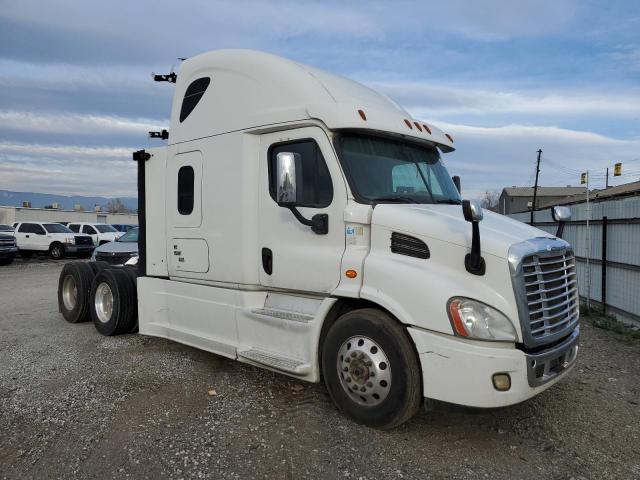 2016 FREIGHTLINER CASCADIA 113 2016 image