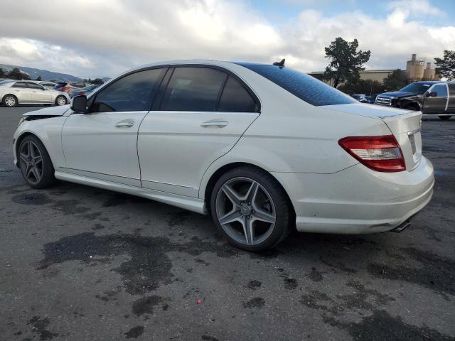 Obraz 2 z 2008 MERCEDES-BENZ C-CLASS 300 2008 z VIN WDDGF54X38R020564