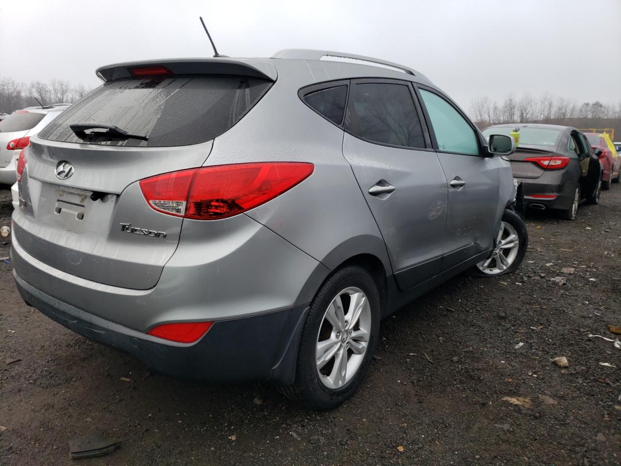 Image 3 of 2010 HYUNDAI TUCSON GLS 2010 with VIN KM8JU3ACXAU115276