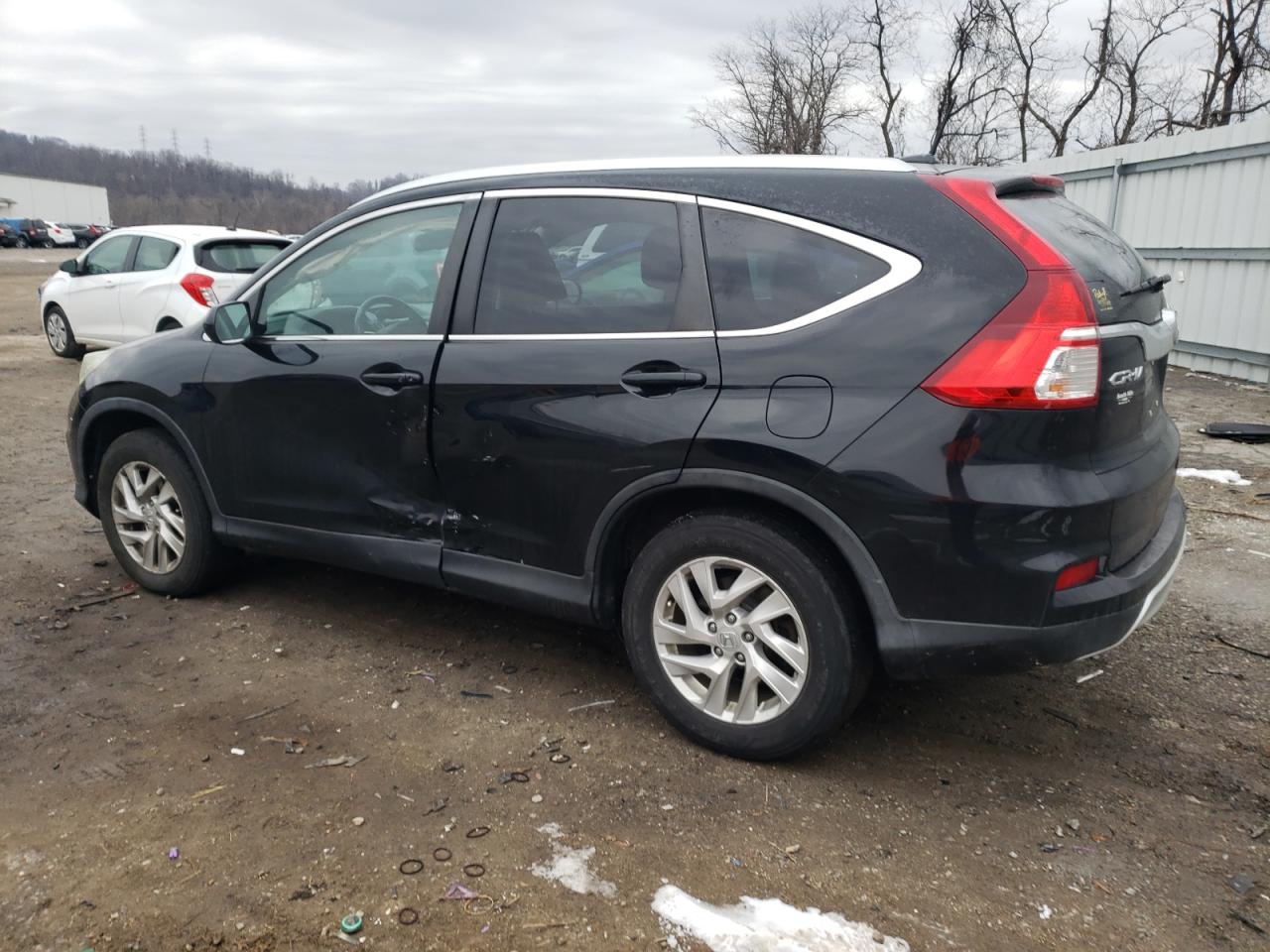 Image 2 of 2015 HONDA CR-V EXL 2015 with VIN 2HKRM4H78FH622751