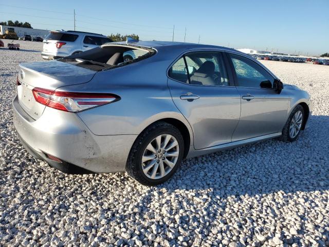 Image 3 of 2020 TOYOTA CAMRY LE 2020 with VIN 4T1C11AK3LU996113