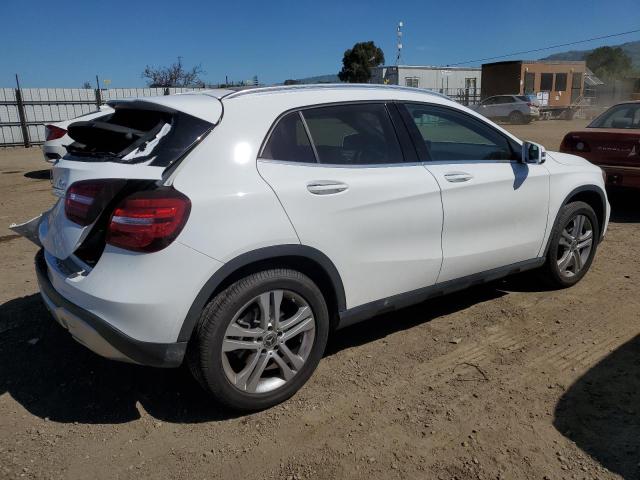 Image 3 of 2018 MERCEDES-BENZ GLA 250 4MATIC 2018 with VIN WDCTG4GB2JJ501291