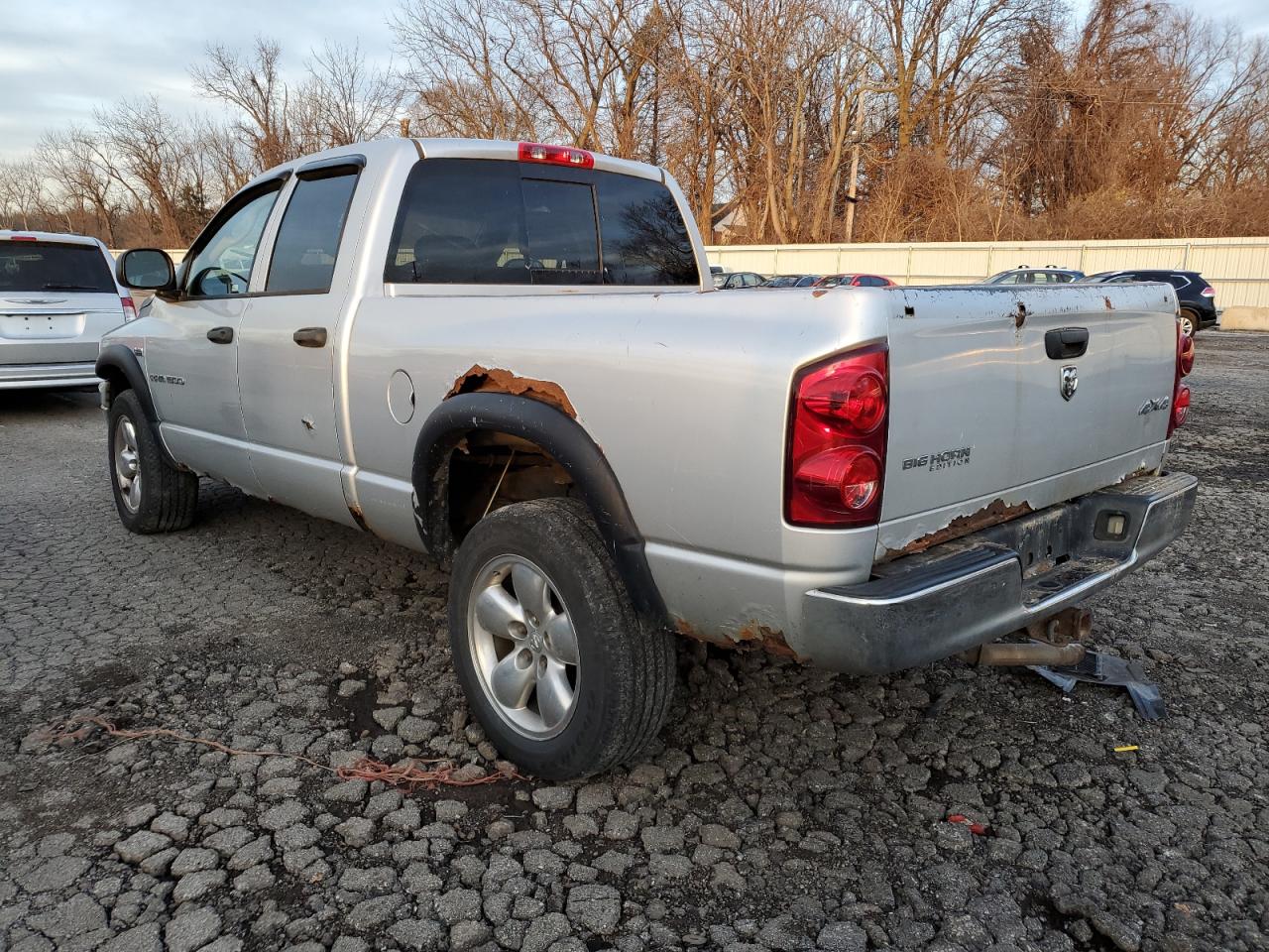 Image 2 of 2007 DODGE RAM 1500 ST 2007 with VIN 1D7HU18217S199678
