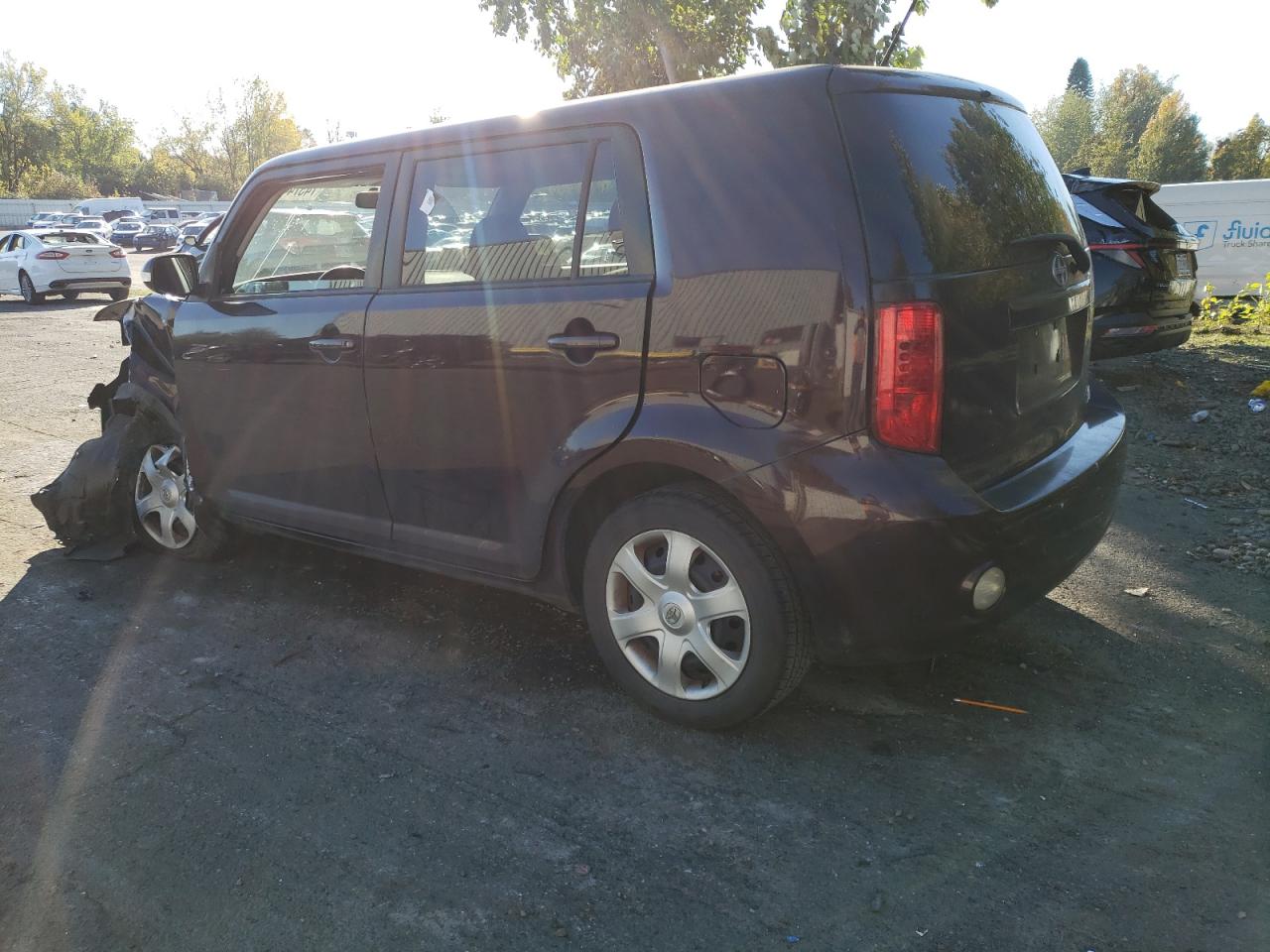 Image 2 of 2008 TOYOTA SCION XB 2008 with VIN JTLKE50E481006025