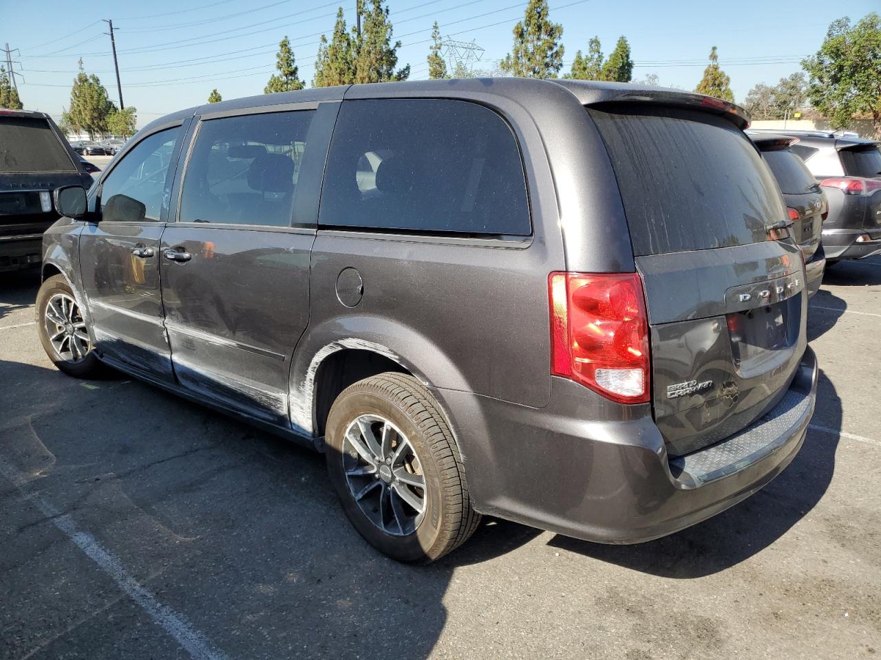Image 2 of 2016 DODGE GRAND CARAVAN SXT 2016 with VIN 2C4RDGCG2GR386479