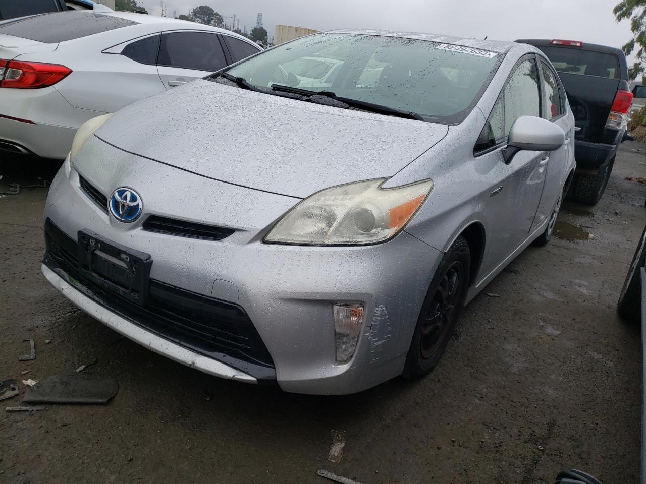 Image 1 of 2014 TOYOTA PRIUS  2014 with VIN JTDKN3DUXE1764822