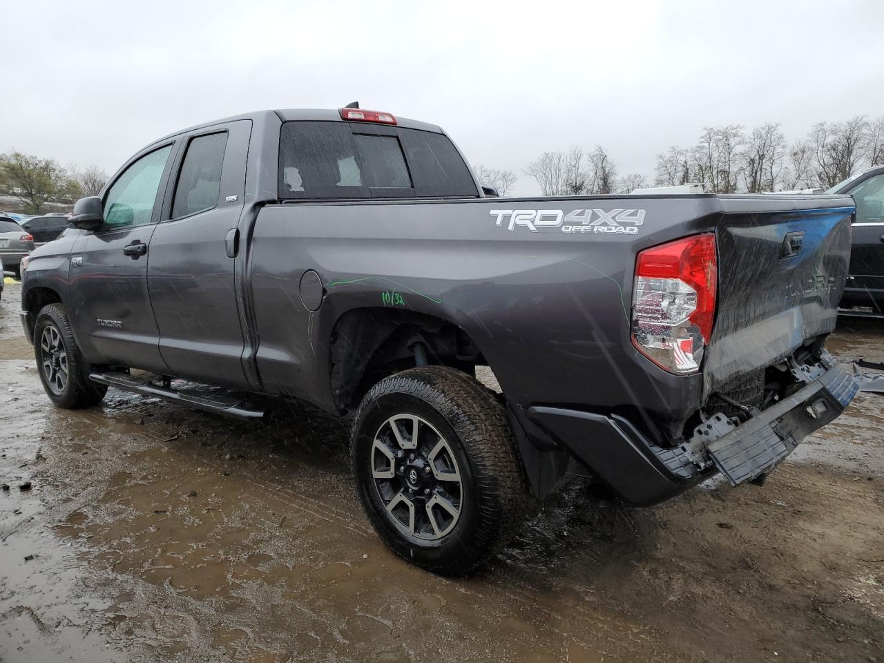 Изображение 2 2021 TOYOTA TUNDRA DOUBLE CAB SR/SR5 2021 с VIN 5TFUY5F13MX049200