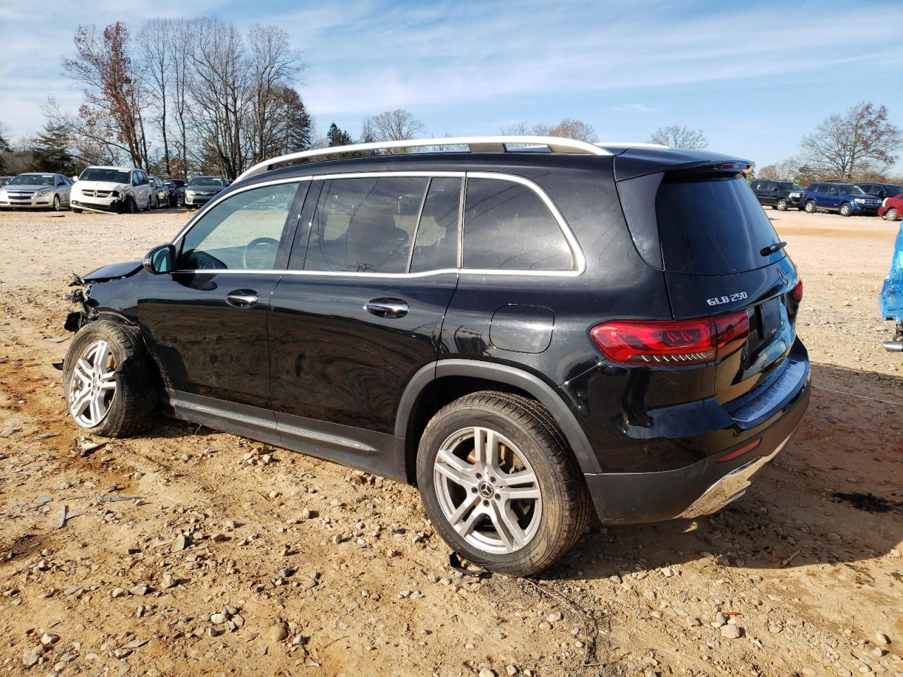 Image 2 of 2020 MERCEDES-BENZ GLB 250 4MATIC 2020 with VIN WDC4M4HBXLW003213
