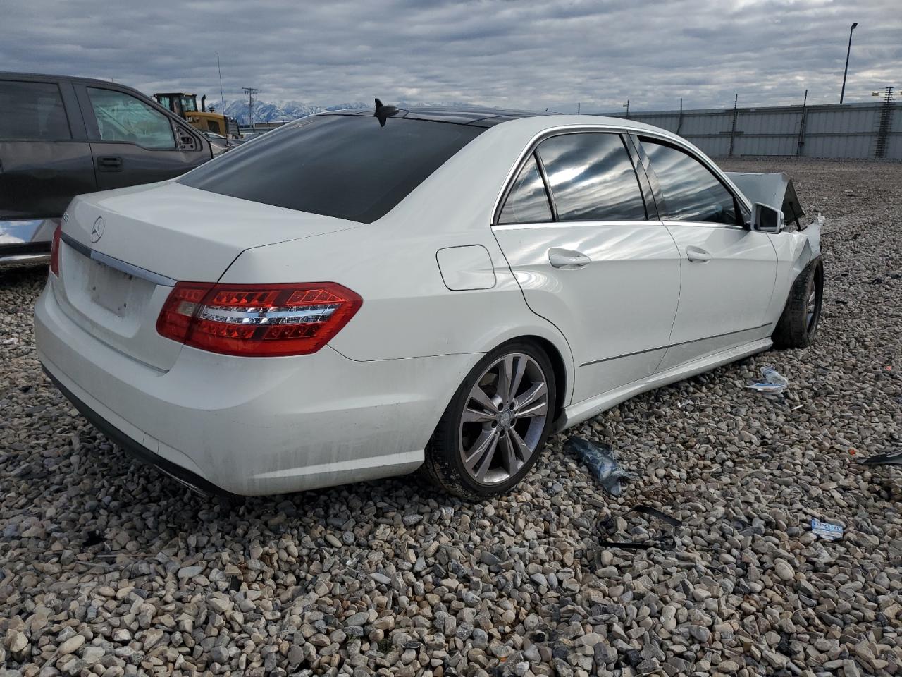Изображение 3 2010 MERCEDES-BENZ E 350 2010 с VIN WDDHF5GB8AA244356